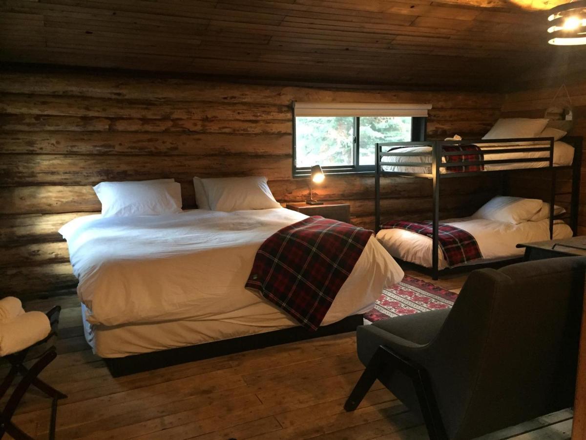 Chute Lake Lodge Naramata Extérieur photo