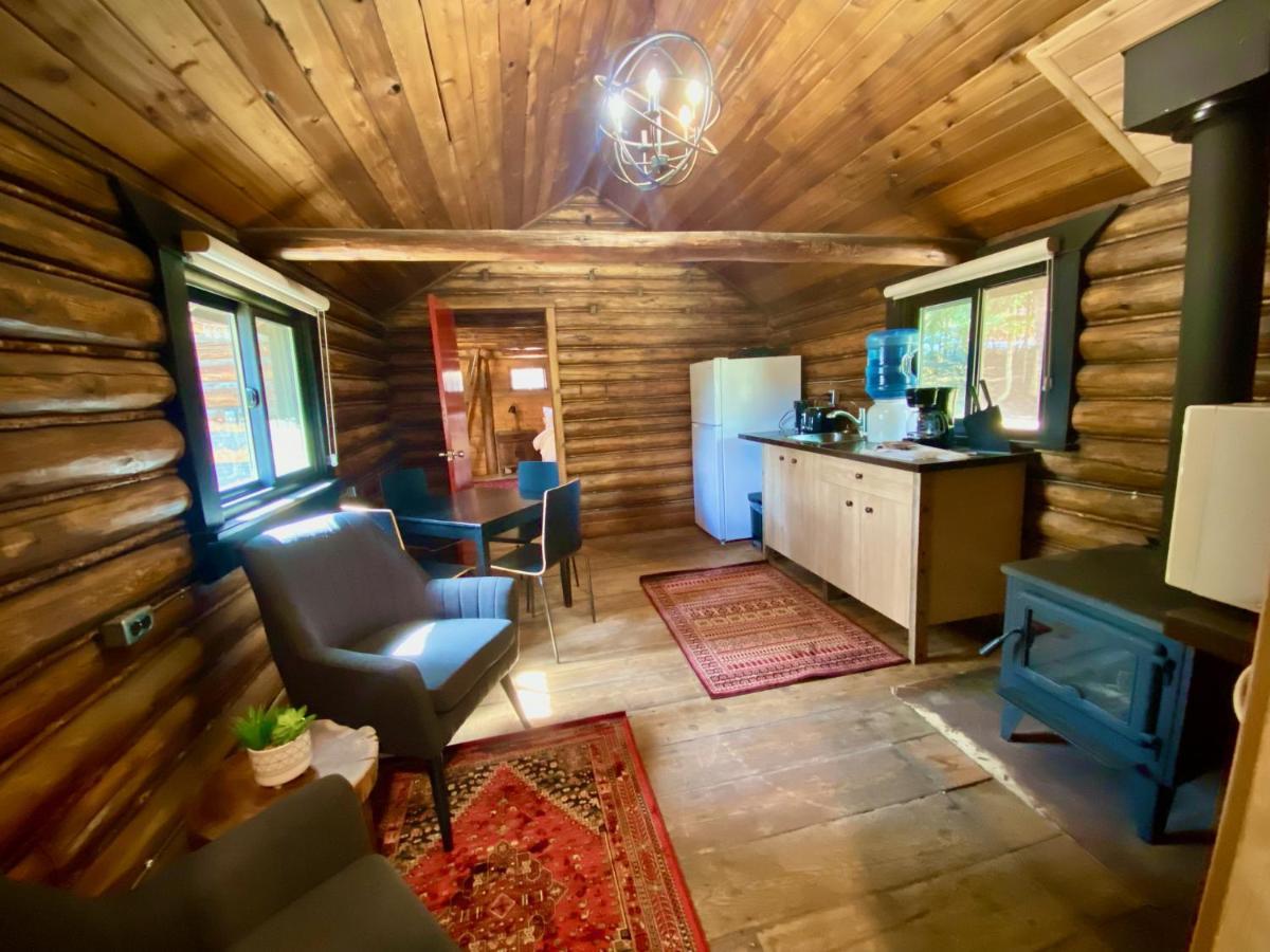 Chute Lake Lodge Naramata Extérieur photo