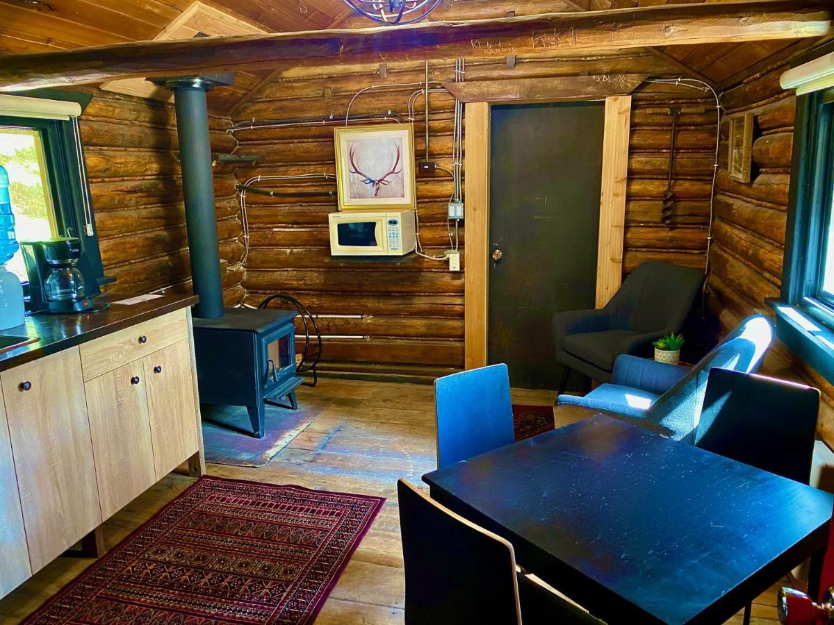 Chute Lake Lodge Naramata Extérieur photo