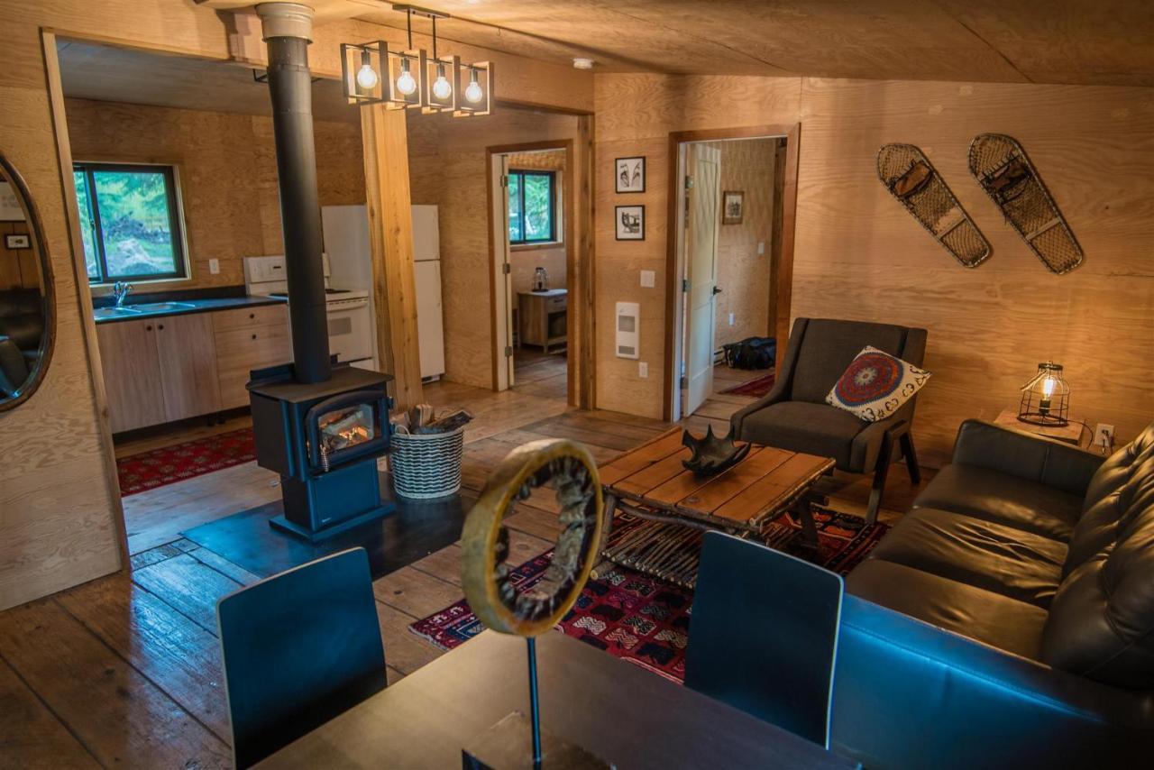 Chute Lake Lodge Naramata Extérieur photo