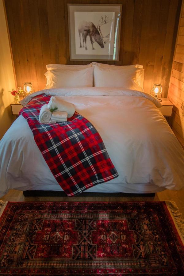 Chute Lake Lodge Naramata Extérieur photo